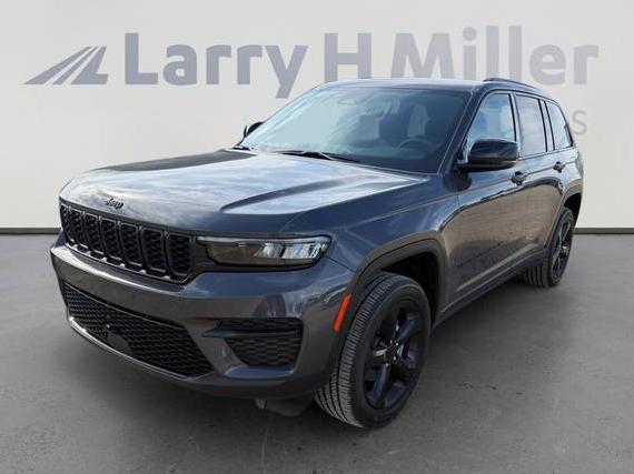 JEEP GRAND CHEROKEE 2024 1C4RJGAGXRC709247 image
